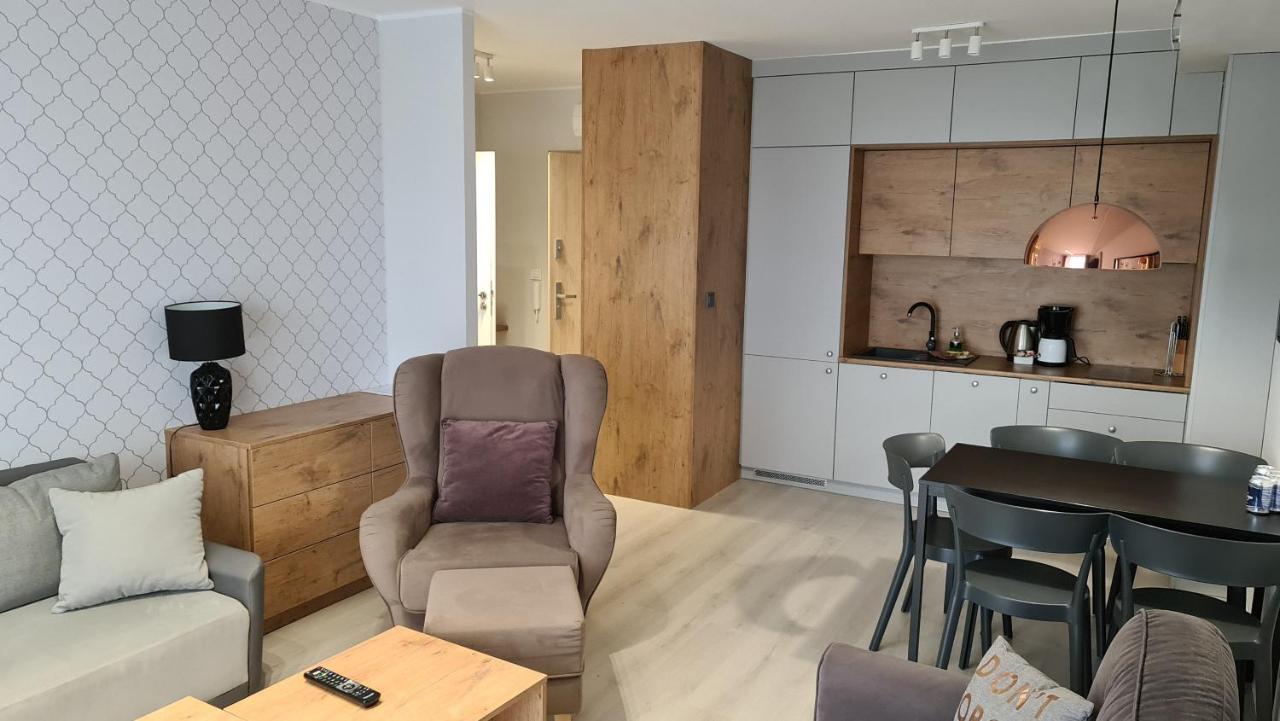 Apartamenty Rondo ชวีโนวิชแจ ภายนอก รูปภาพ