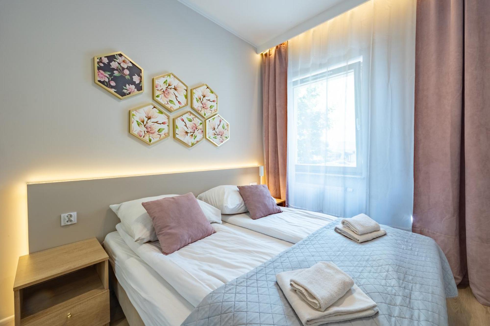 Apartamenty Rondo ชวีโนวิชแจ ภายนอก รูปภาพ