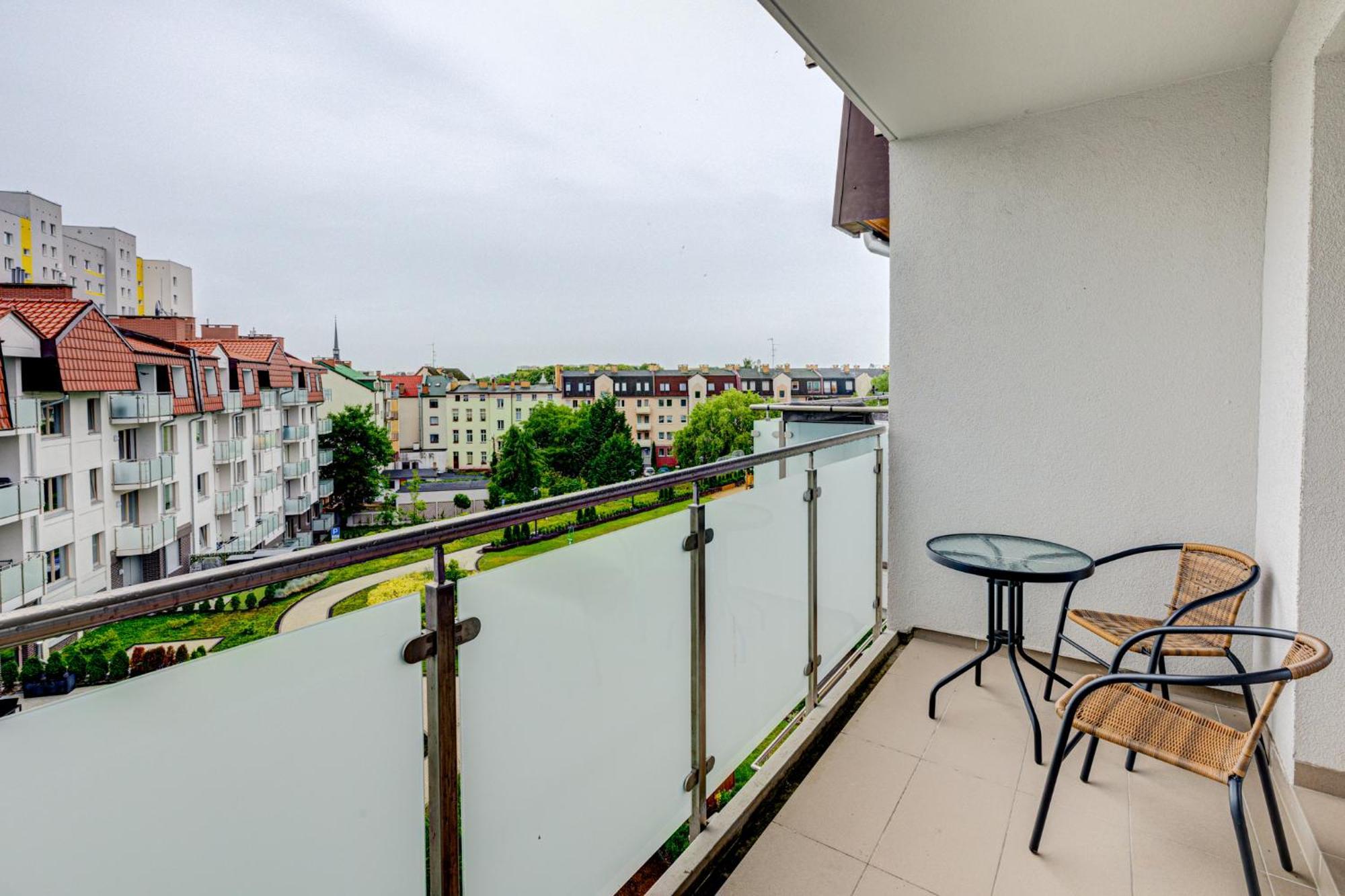 Apartamenty Rondo ชวีโนวิชแจ ภายนอก รูปภาพ