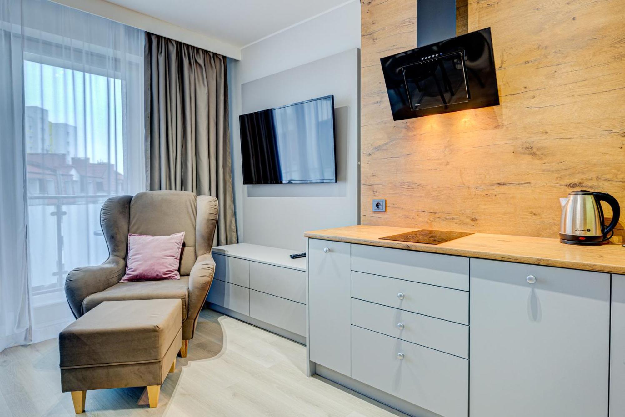 Apartamenty Rondo ชวีโนวิชแจ ภายนอก รูปภาพ